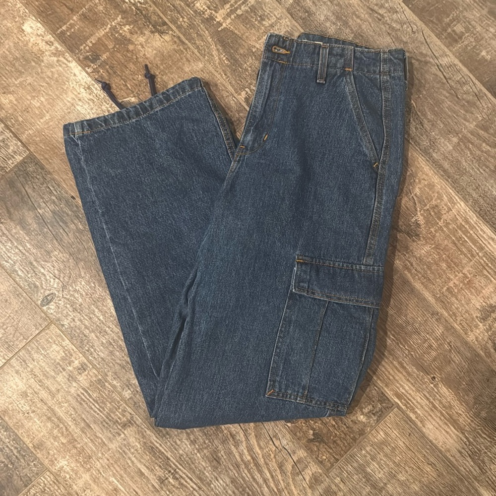 levi’s.